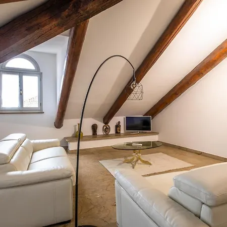 Apartment Piazza Castello 1 Turin