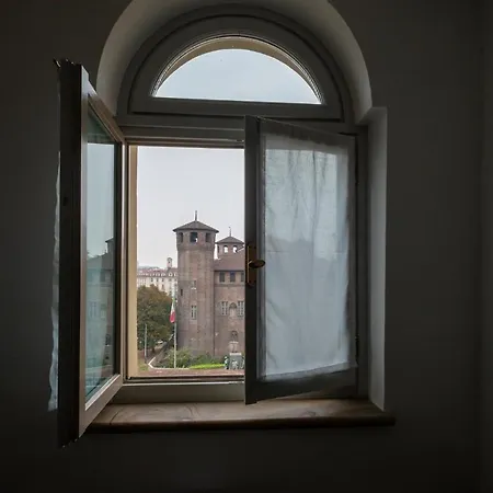Piazza Castello 1 Appartement