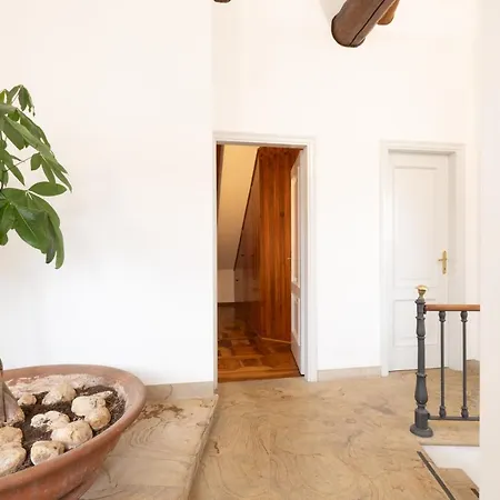 Appartement Piazza Castello 1 *